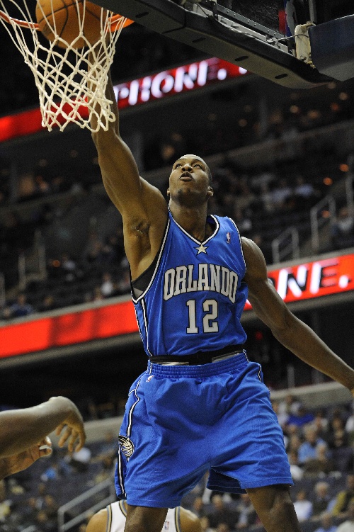 朱丽叶·比诺什称演员仅是传递情感的工具（朱丽叶·比诺什：演员只是情感的载体）