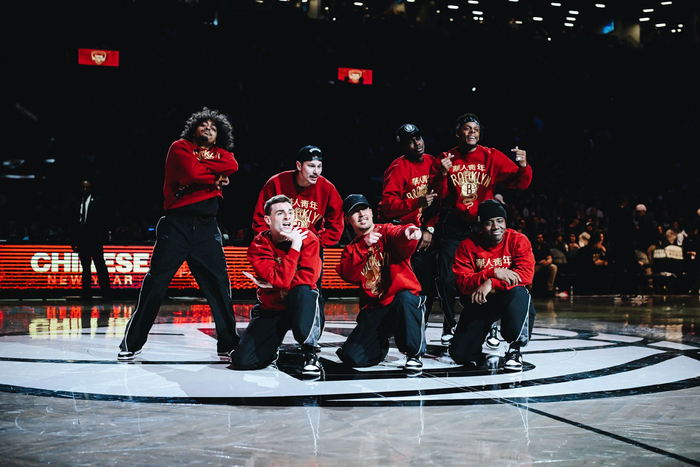 足球转会窗最新消息，欧洲豪门积极引援（转会窗最新动态：欧洲豪门密集引援）